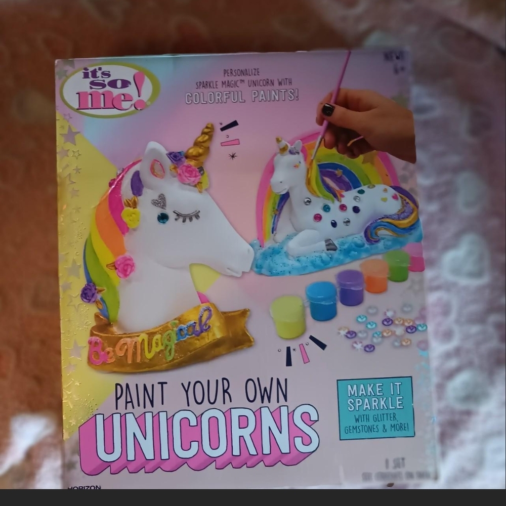 It's So Me! Paint Your Own Unicorns Kit